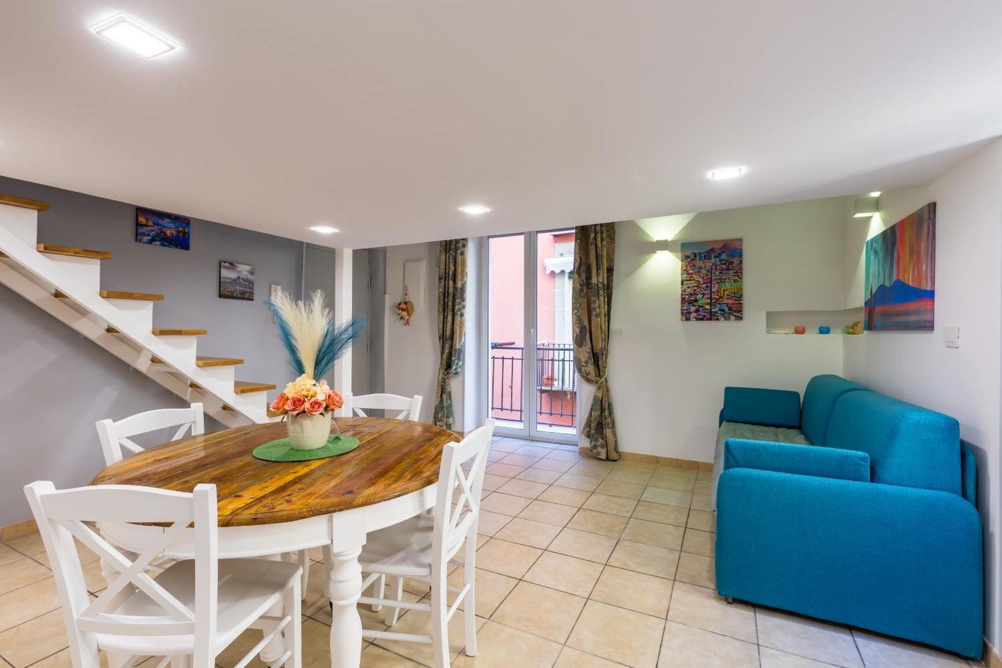 Toledo House Apartments Napoli Bagian luar foto